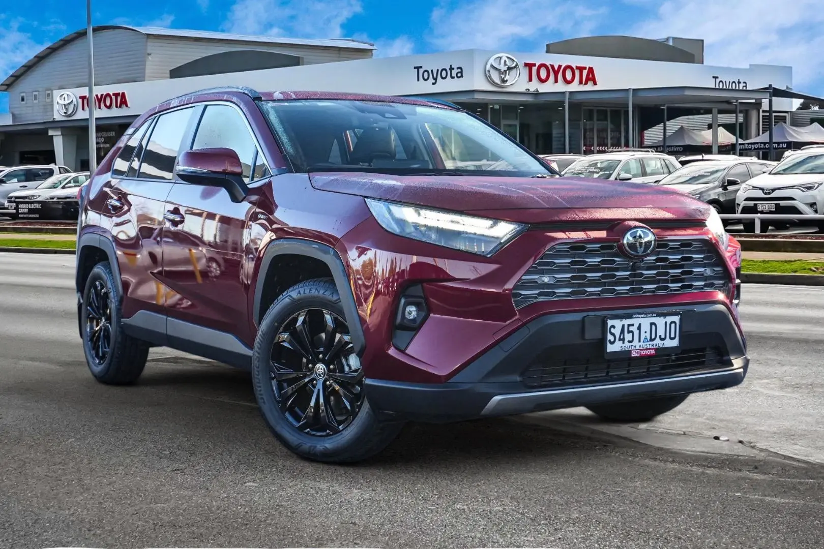 2025 Toyota RAV4 Image