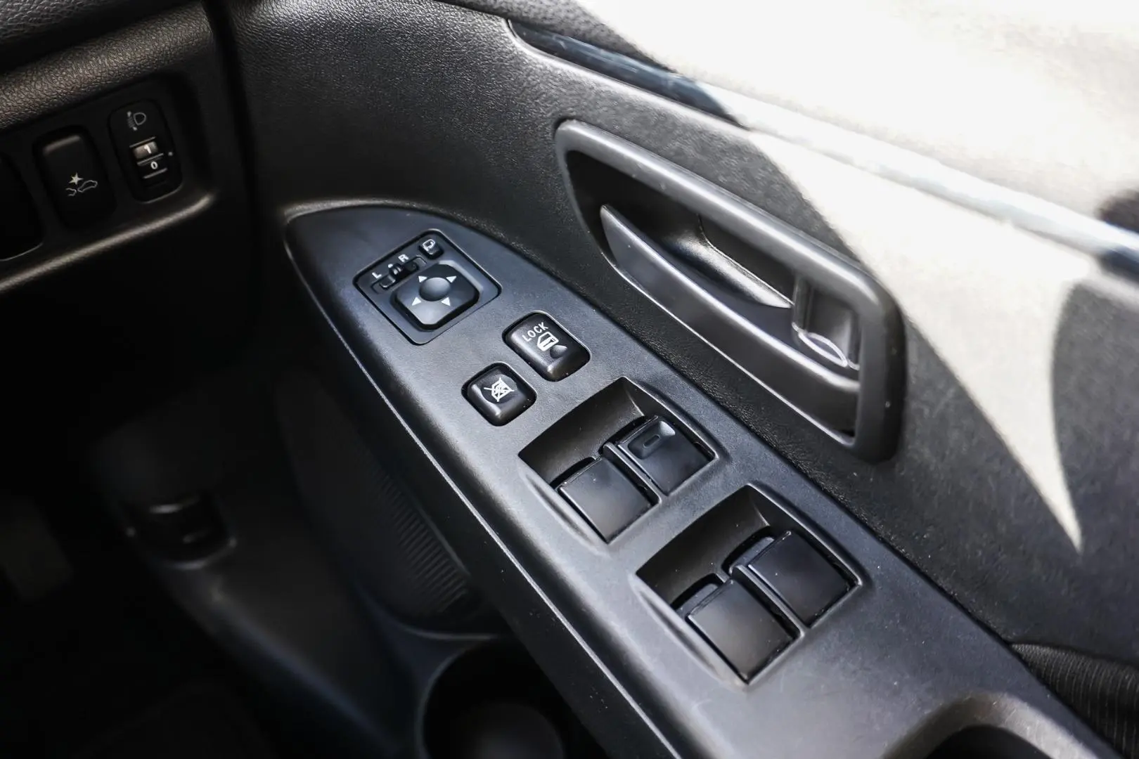 2022 Mitsubishi ASX Gallery Image 22