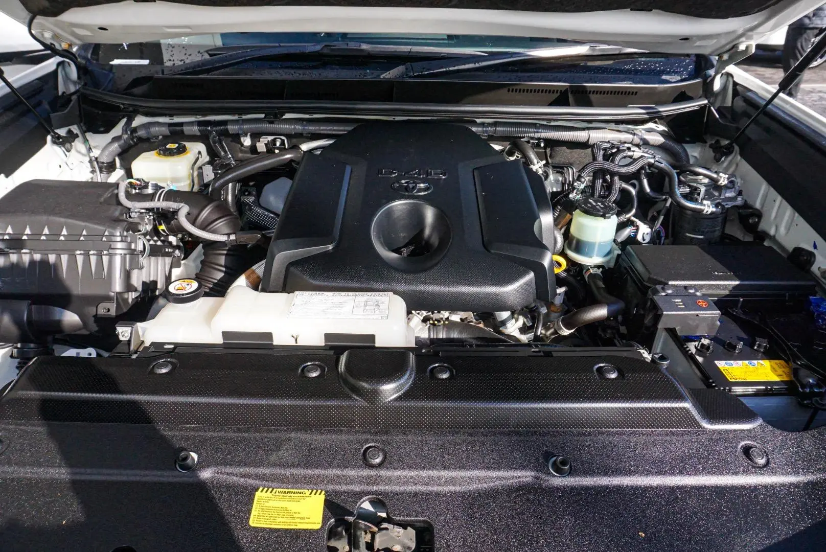 2021 Toyota Landcruiser Prado Gallery Image 23