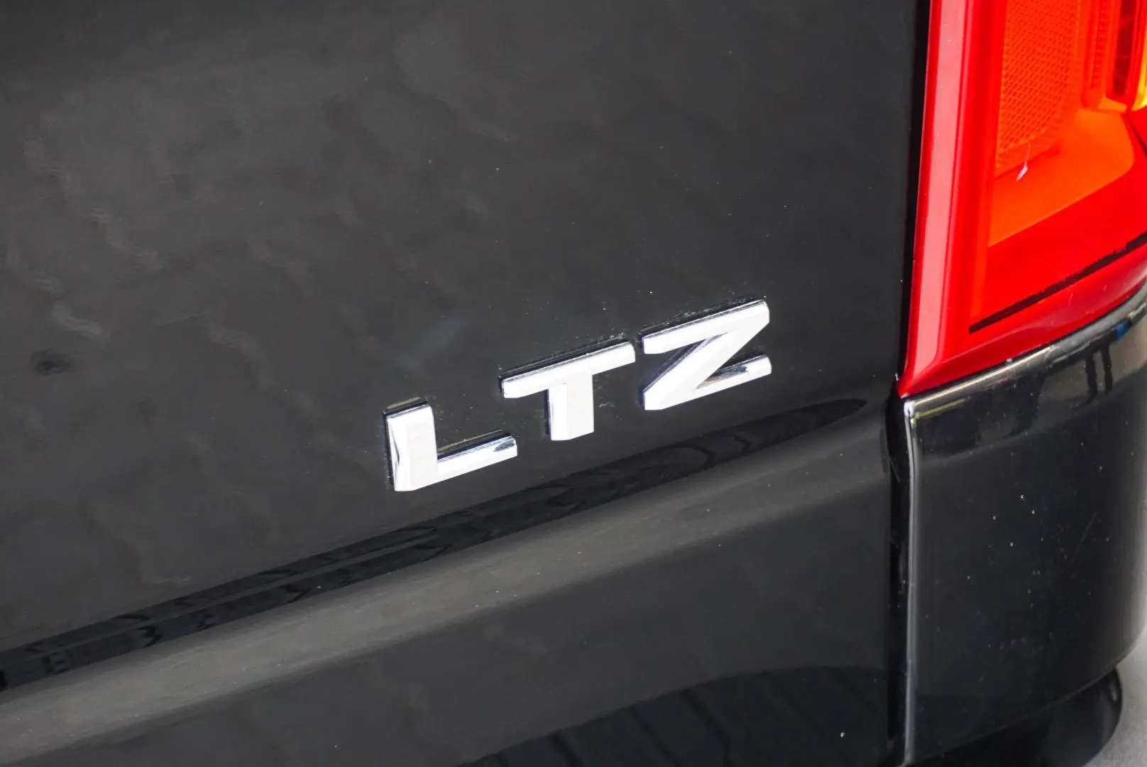 2024 Chevrolet Silverado Gallery Image 16