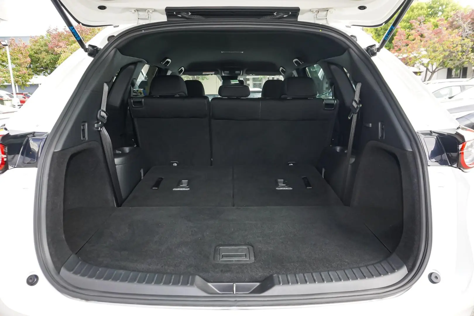 2020 Mazda CX-8 Gallery Image 9