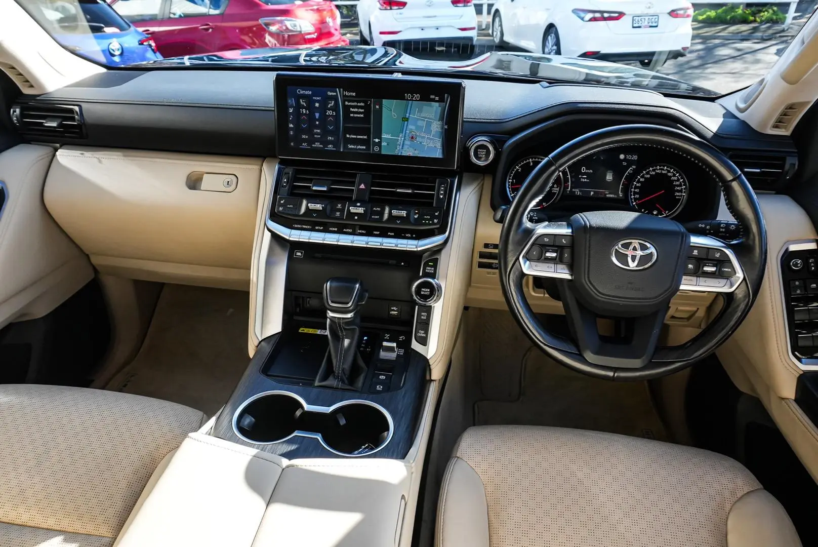 2022 Toyota Landcruiser Gallery Image 10