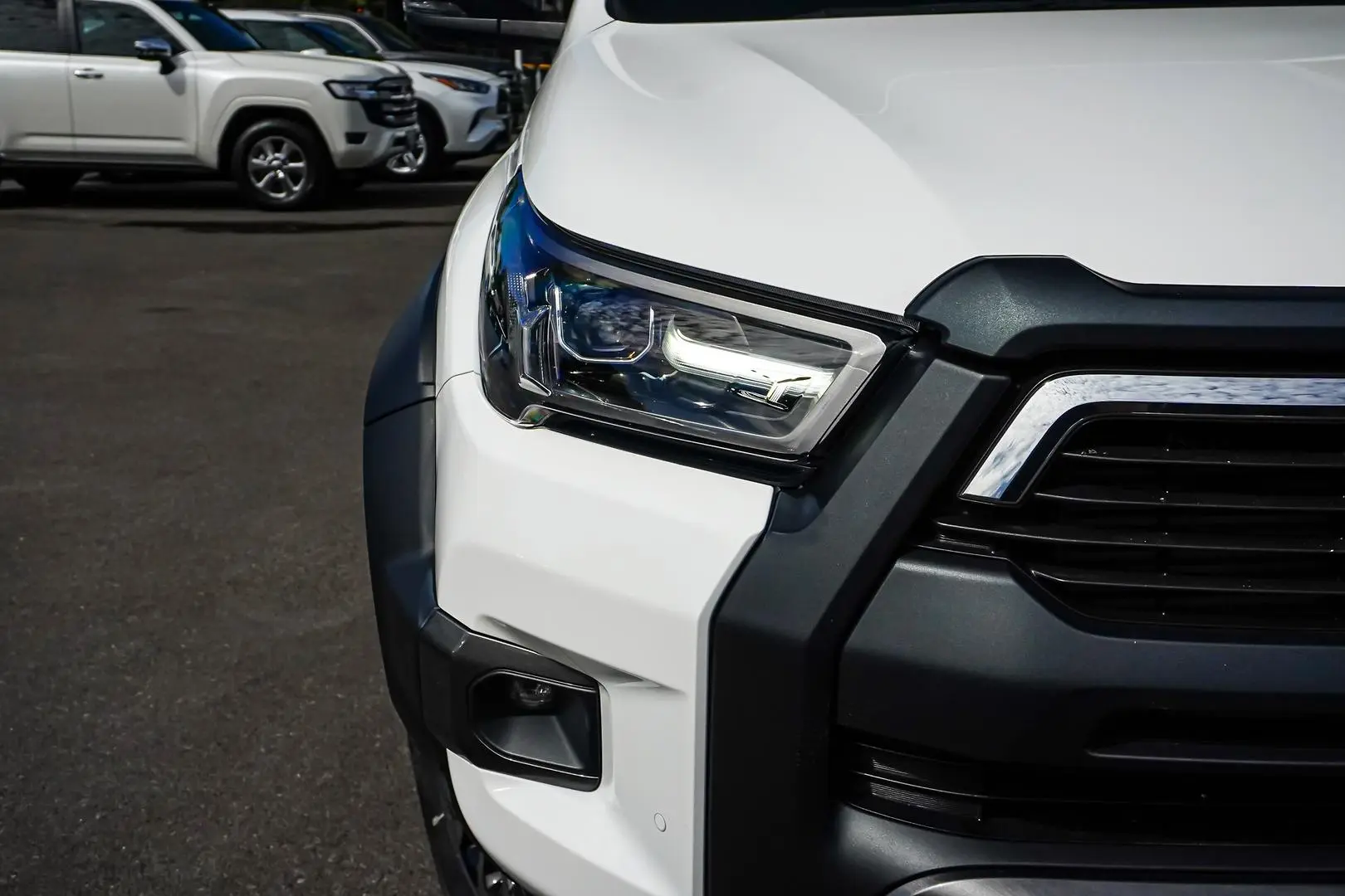 2024 Toyota Hilux Gallery Image 12