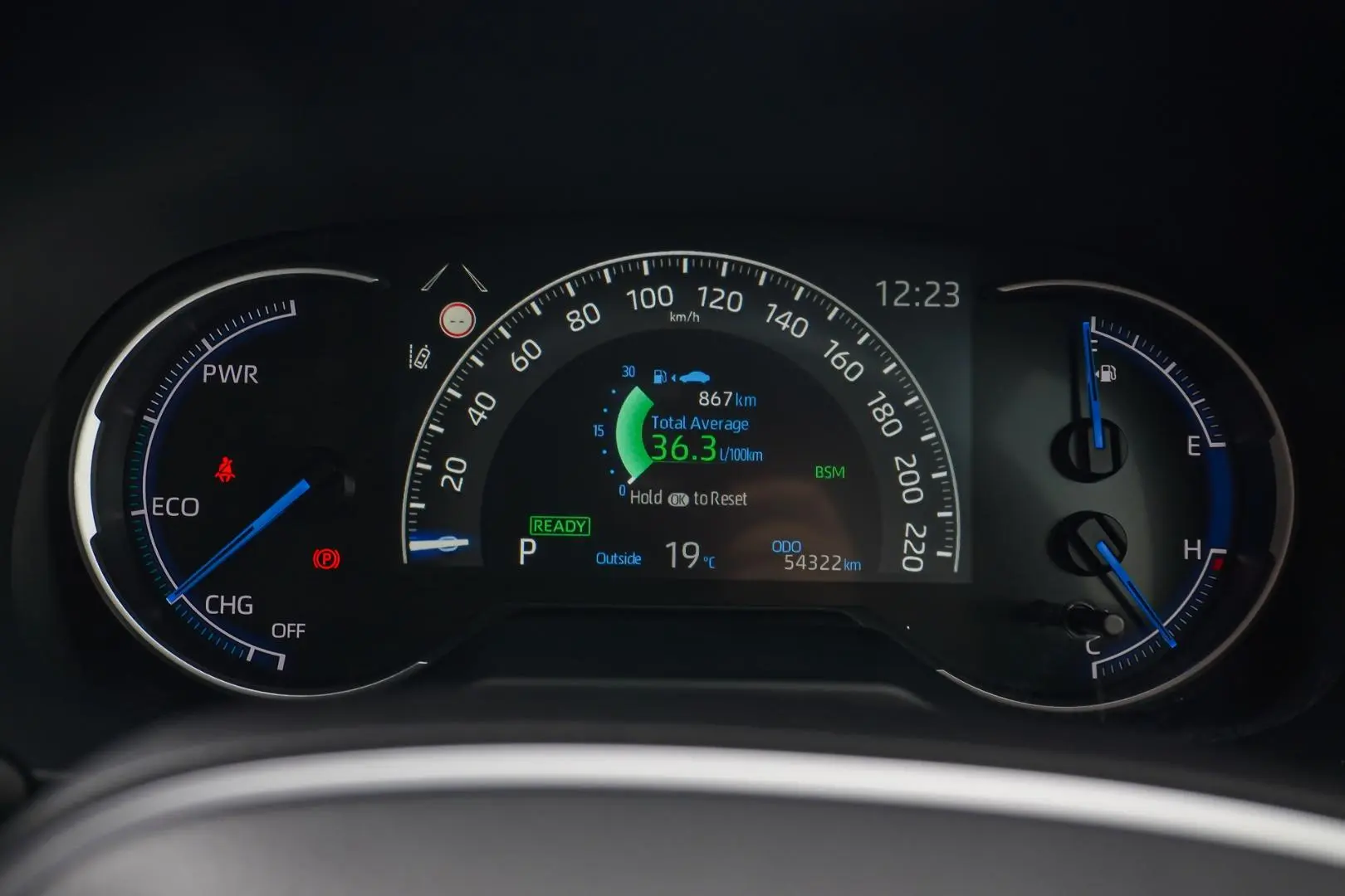 2024 Toyota RAV4 Gallery Image 17