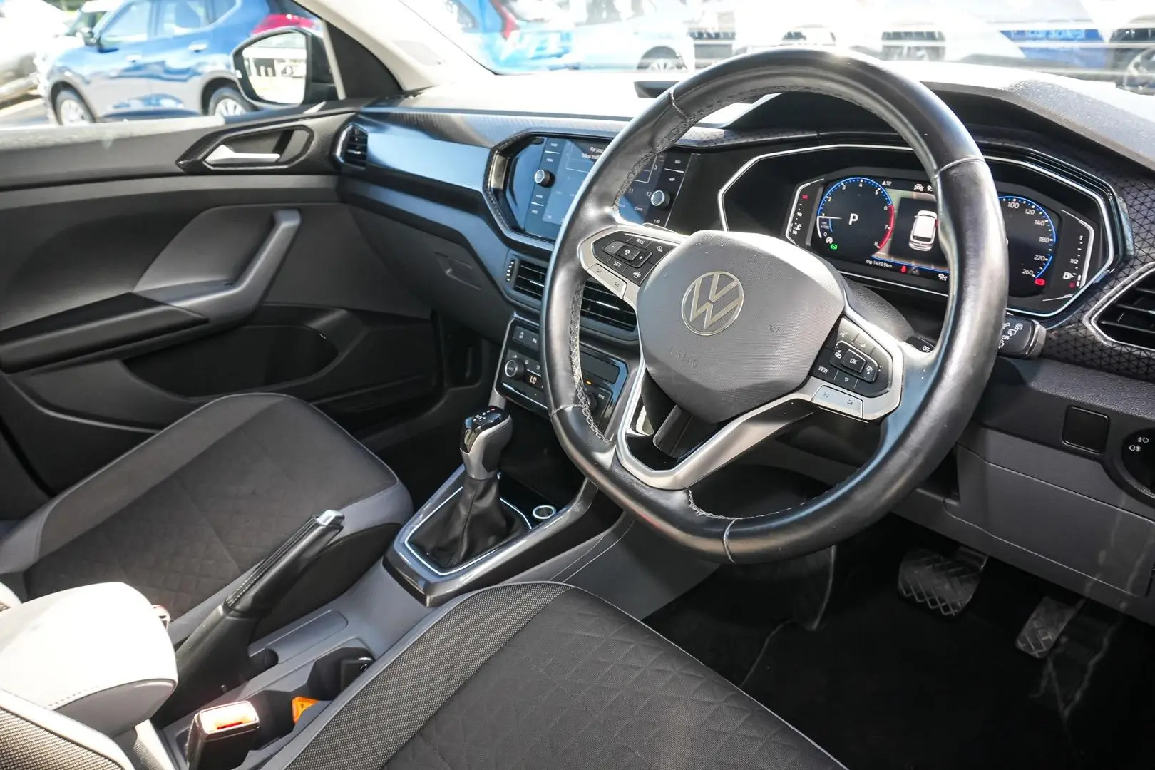 2020 Volkswagen T-Cross Gallery Image 7