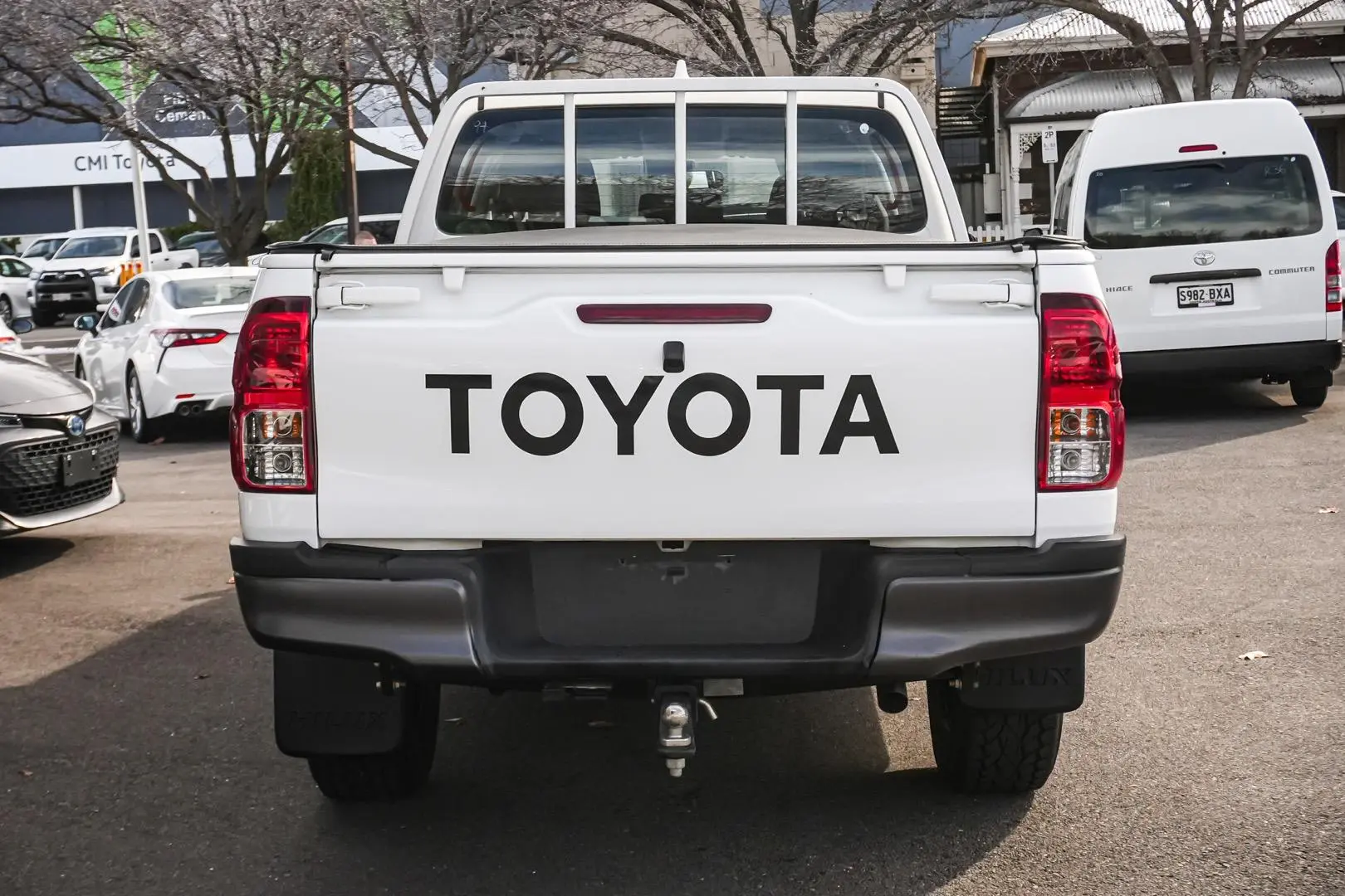 2021 Toyota Hilux Gallery Image 6