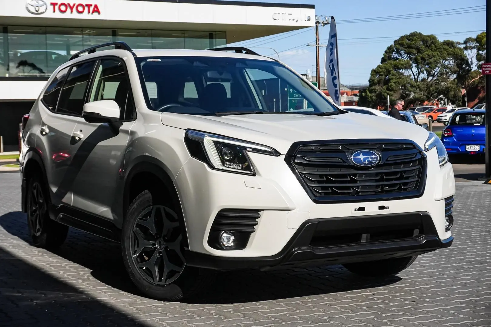 2024 Subaru Forester Gallery Image 2