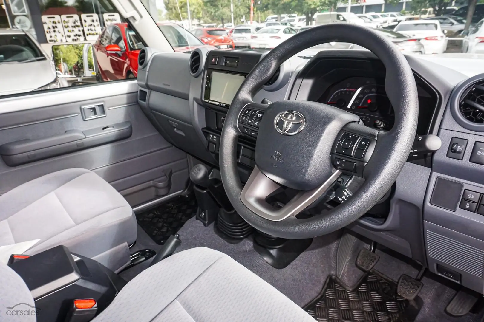 2024 Toyota Landcruiser Image 7