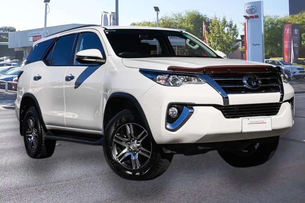 2020 Toyota Fortuner Gallery Image 1