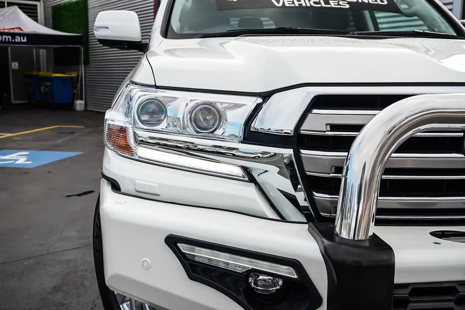 2019 Toyota Landcruiser Gallery Image 14