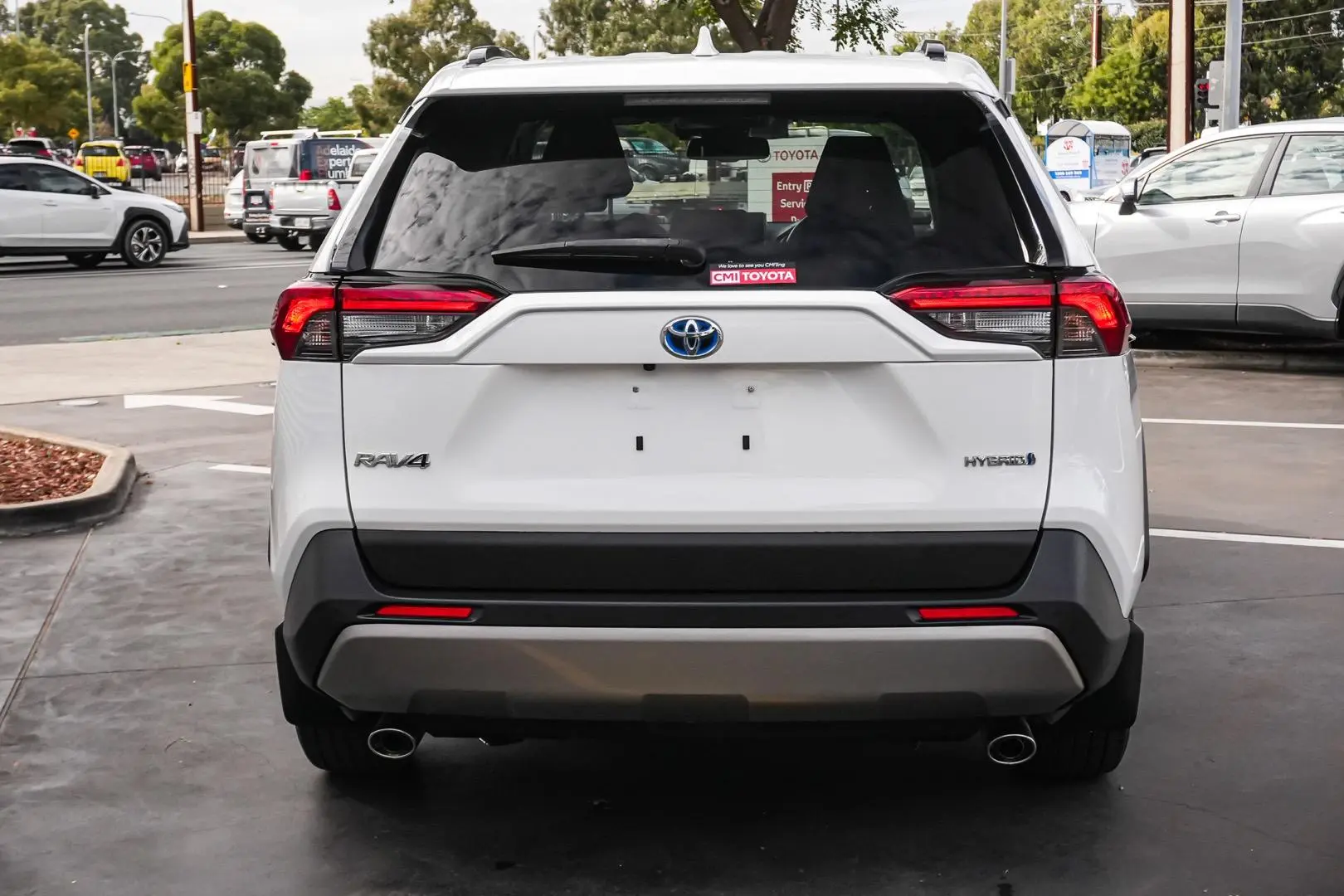 2021 Toyota RAV4 Gallery Image 6