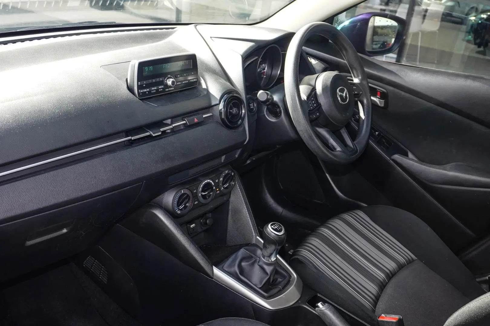 2018 Mazda 2 Gallery Image 11