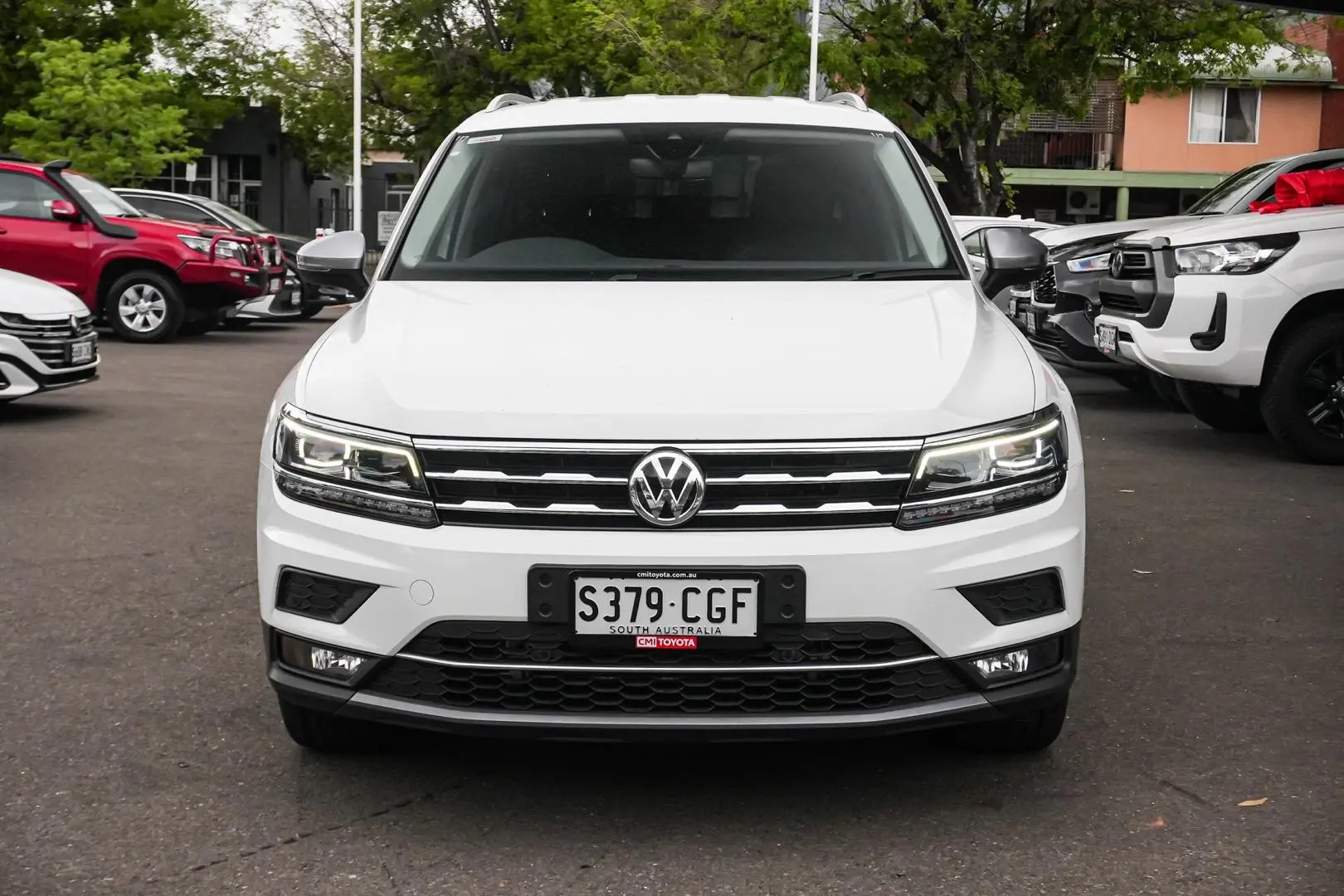2020 Volkswagen Tiguan Gallery Image 5
