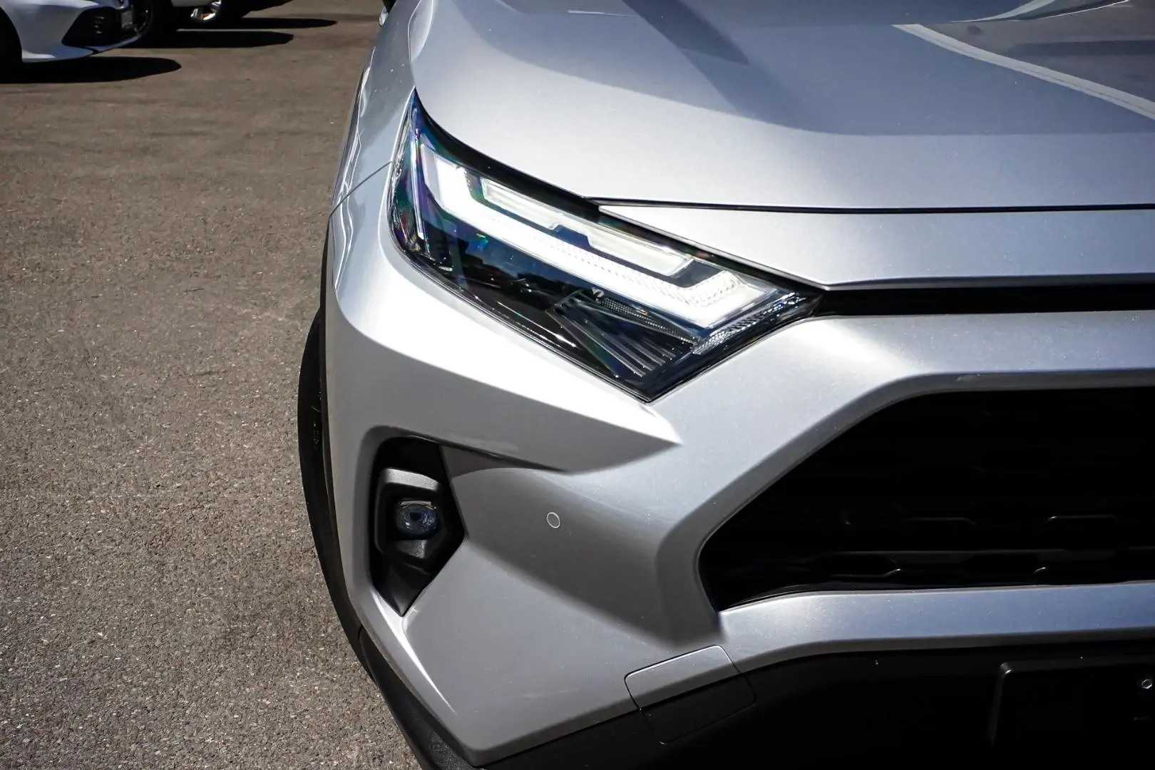 2024 Toyota RAV4 Gallery Image 12