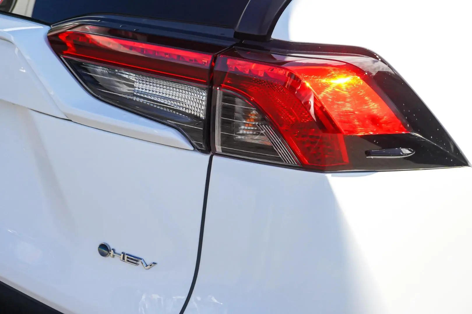 2025 Toyota RAV4 Gallery Image 13