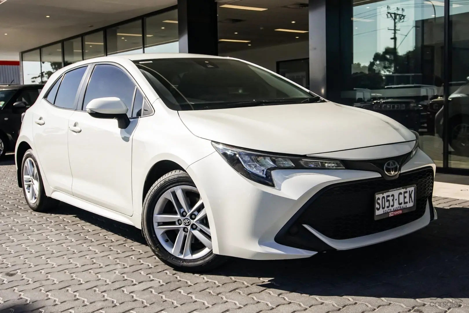 2020 Toyota Corolla Image 1