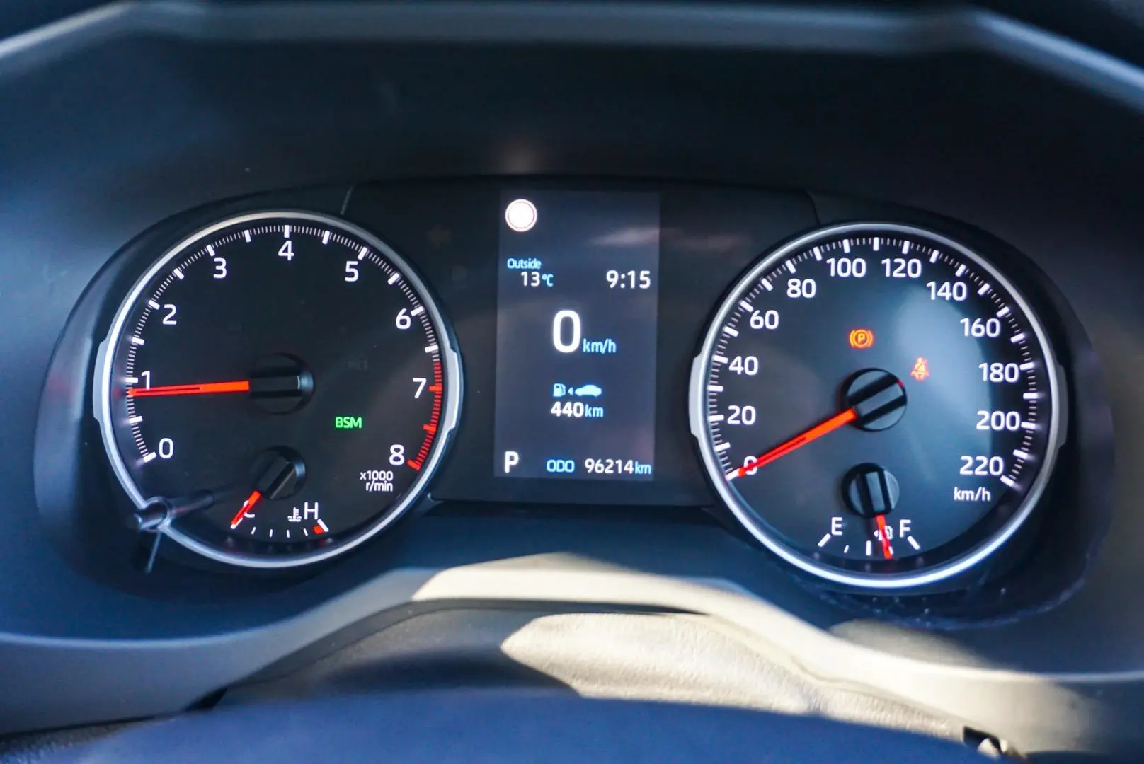 2022 Toyota RAV4 Gallery Image 17