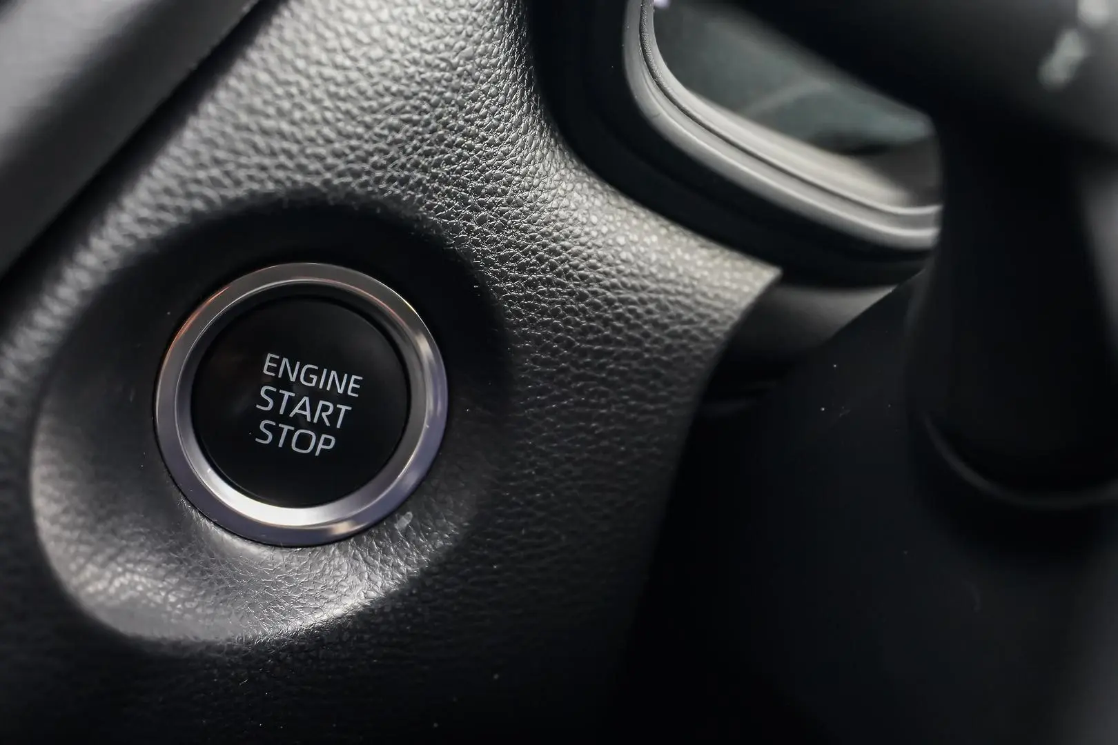 2023 Toyota Corolla Cross Gallery Image 21