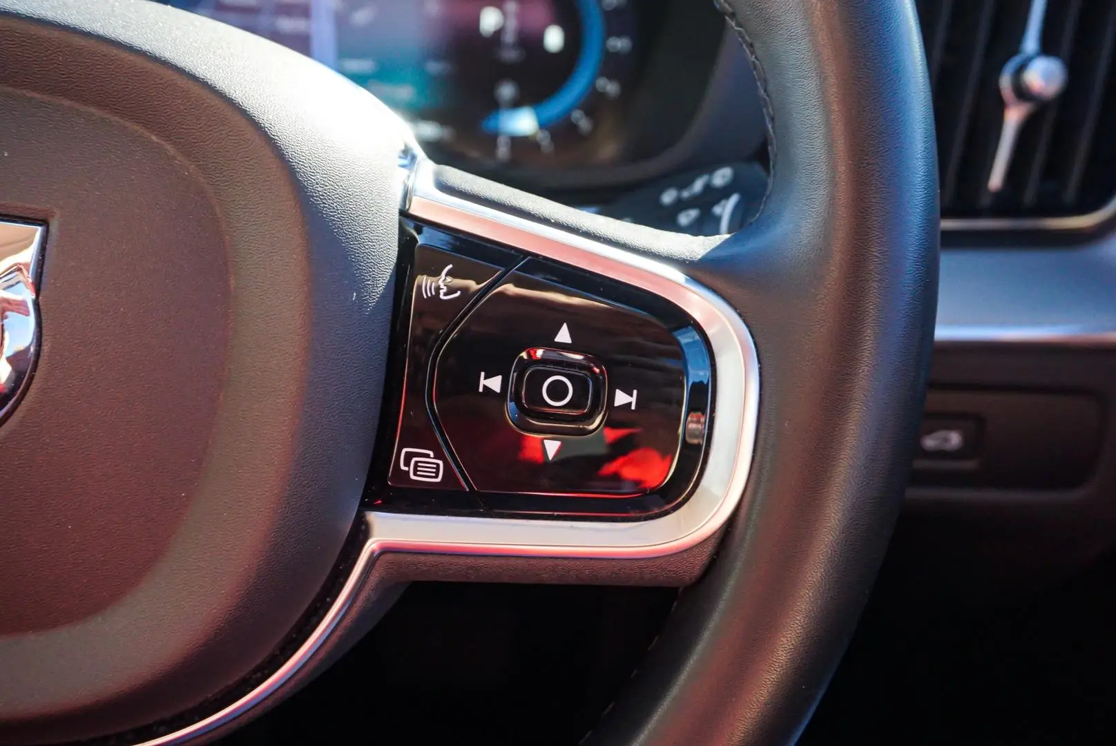 2023 Volvo XC60 Gallery Image 22