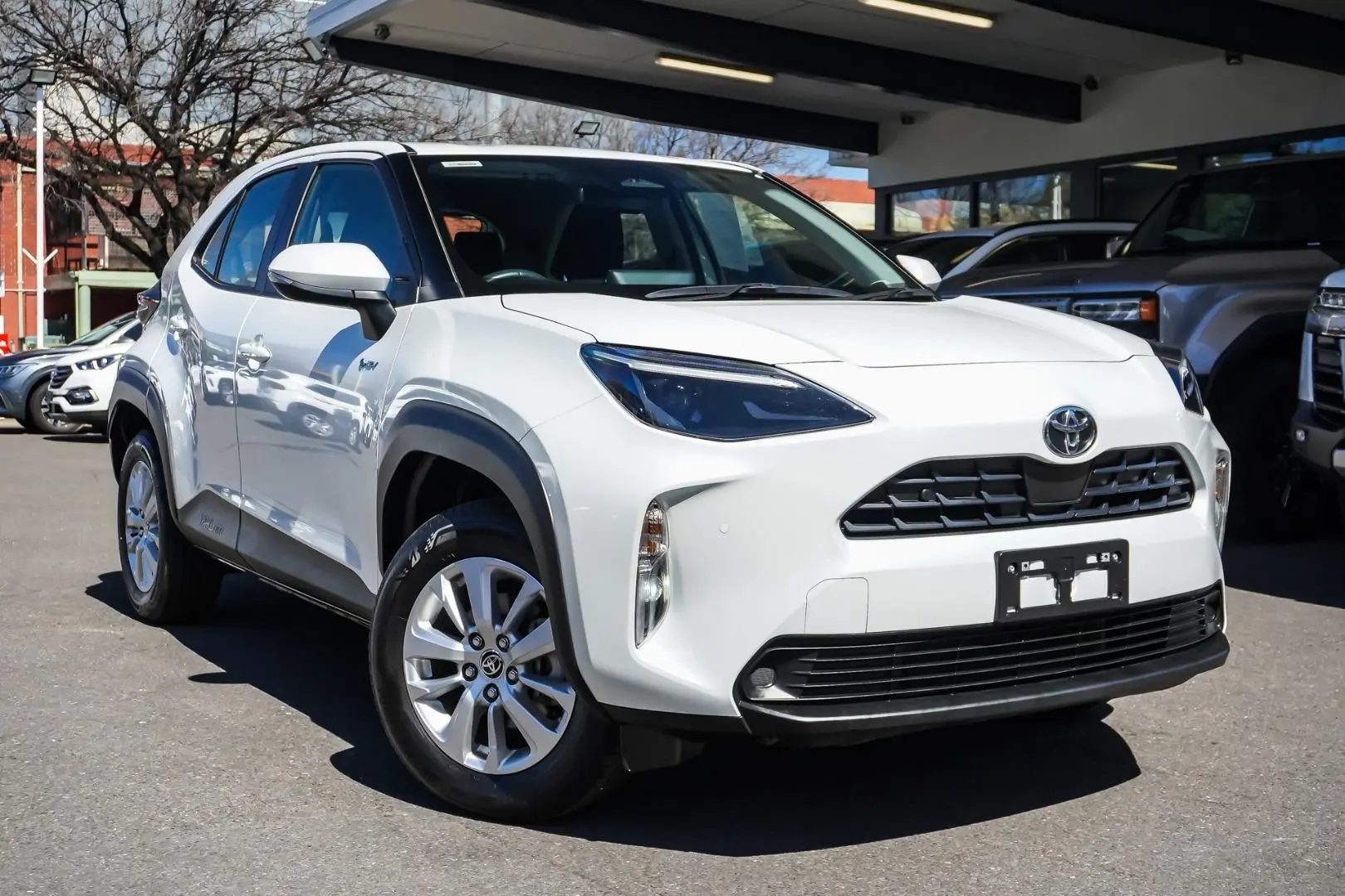 2025 Toyota Yaris Cross Gallery Image 2