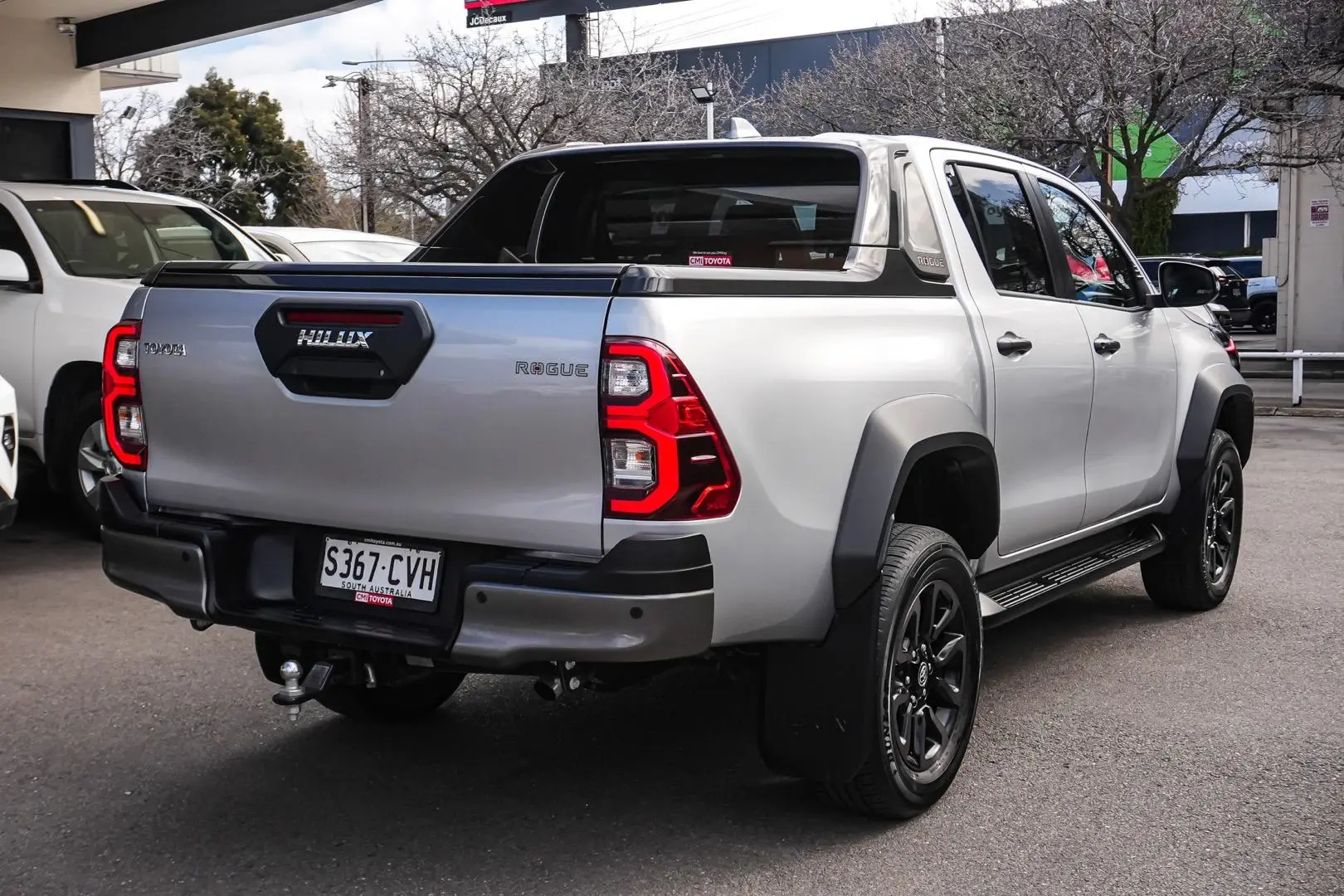 2023 Toyota Hilux Gallery Image 3