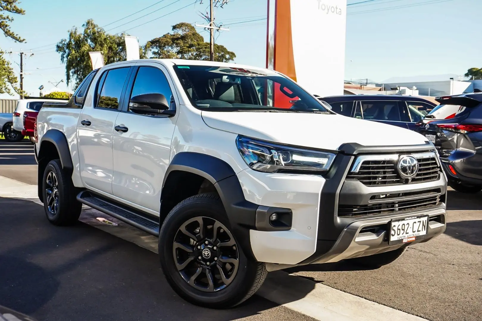 2023 Toyota Hilux Gallery Image 1
