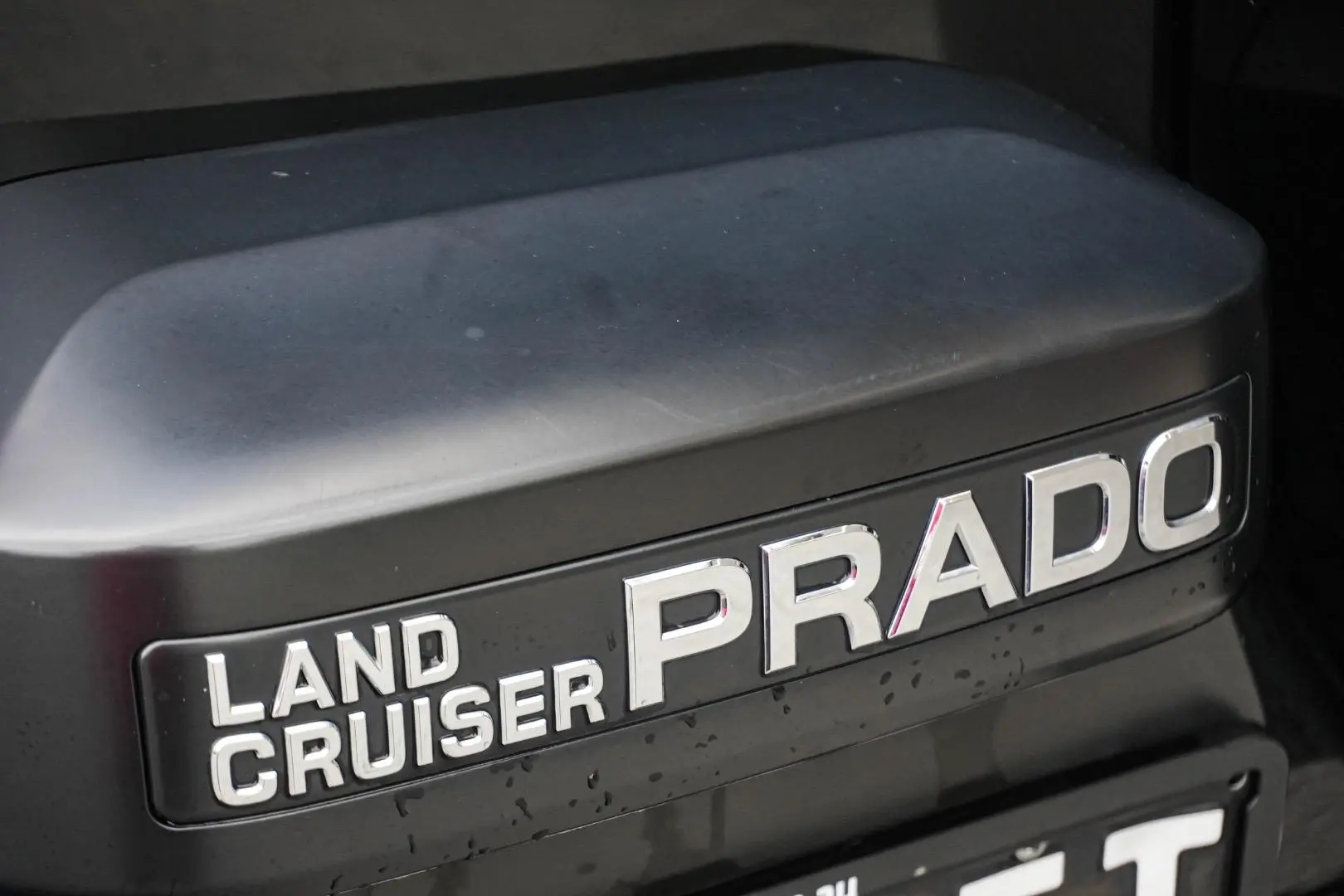 2021 Toyota Landcruiser Prado Gallery Image 15