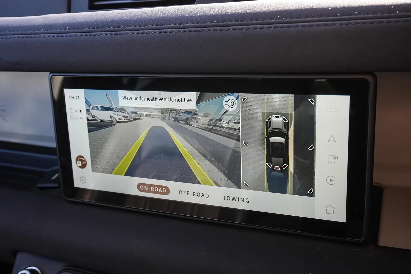 2021 Land Rover Defender Gallery Image 23