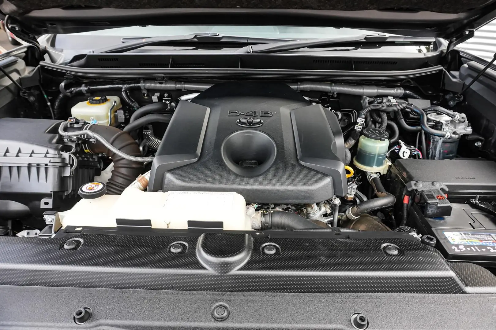 2018 Toyota Landcruiser Prado Gallery Image 23