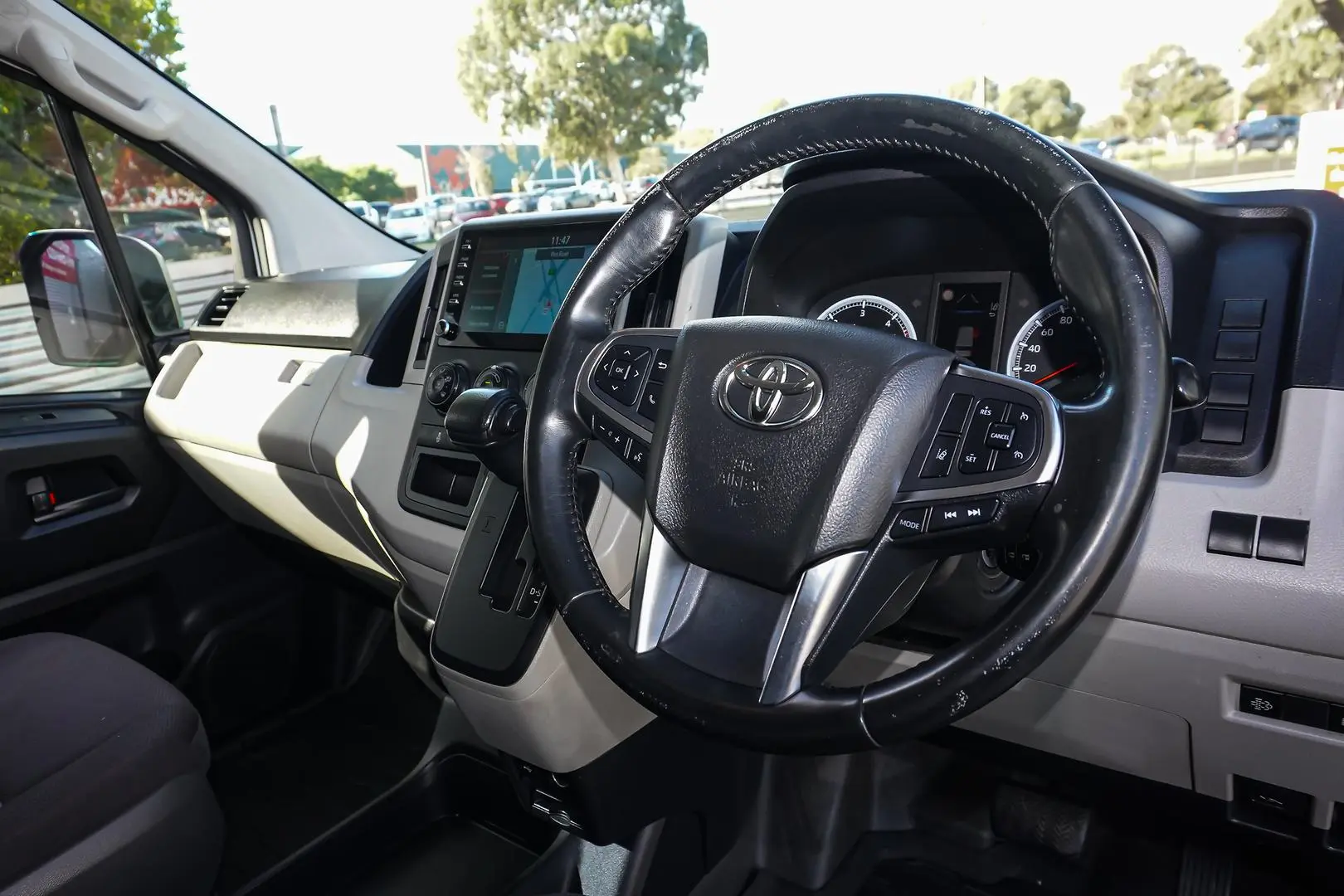 2020 Toyota Hiace Gallery Image 6