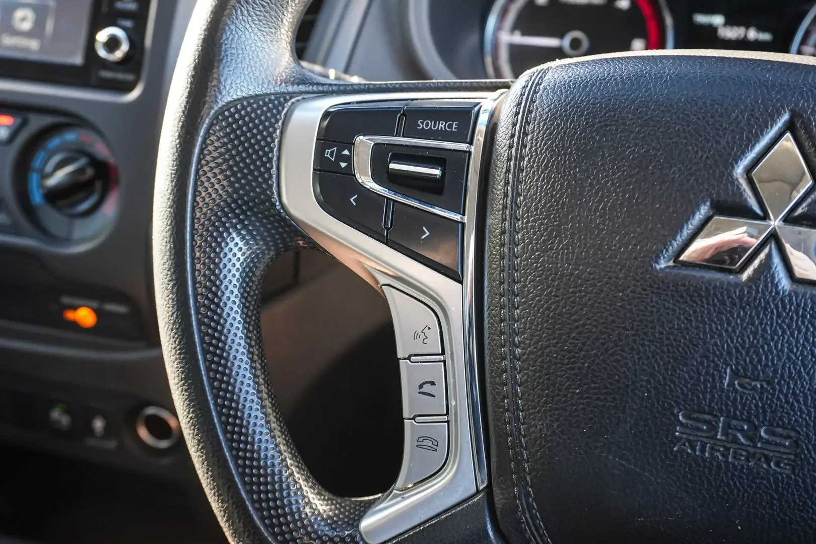 2020 Mitsubishi Triton Gallery Image 20