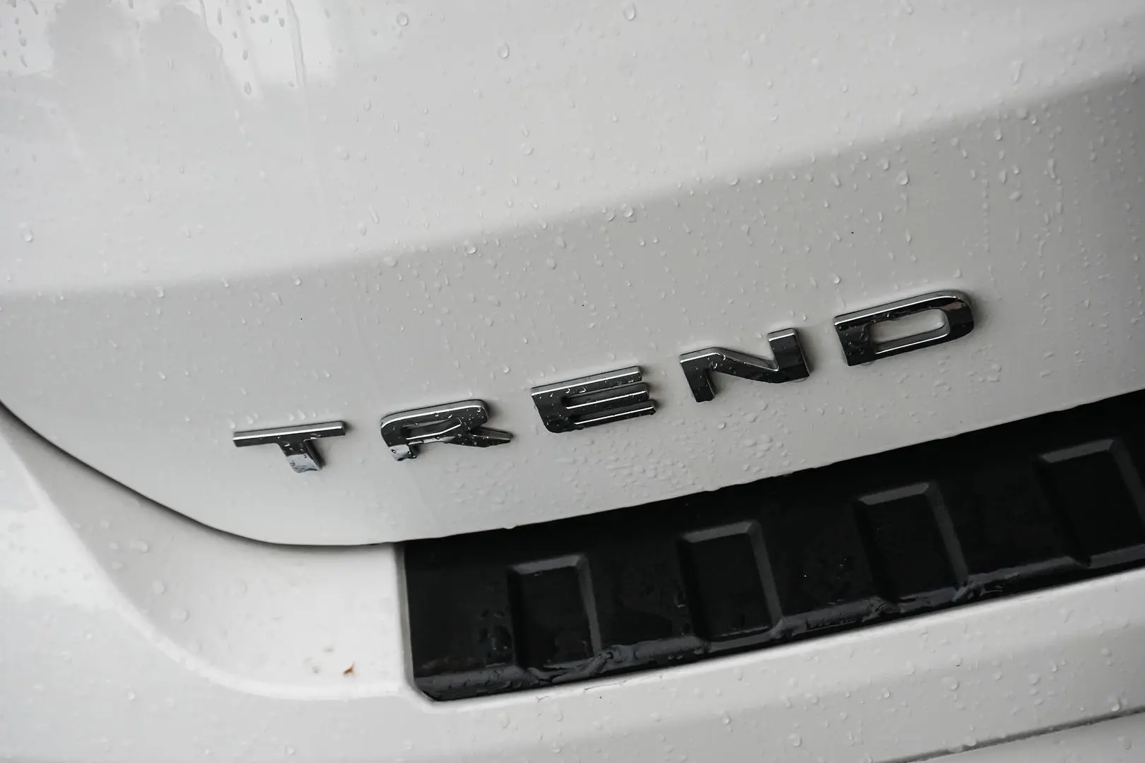 2024 Ford Everest Gallery Image 9