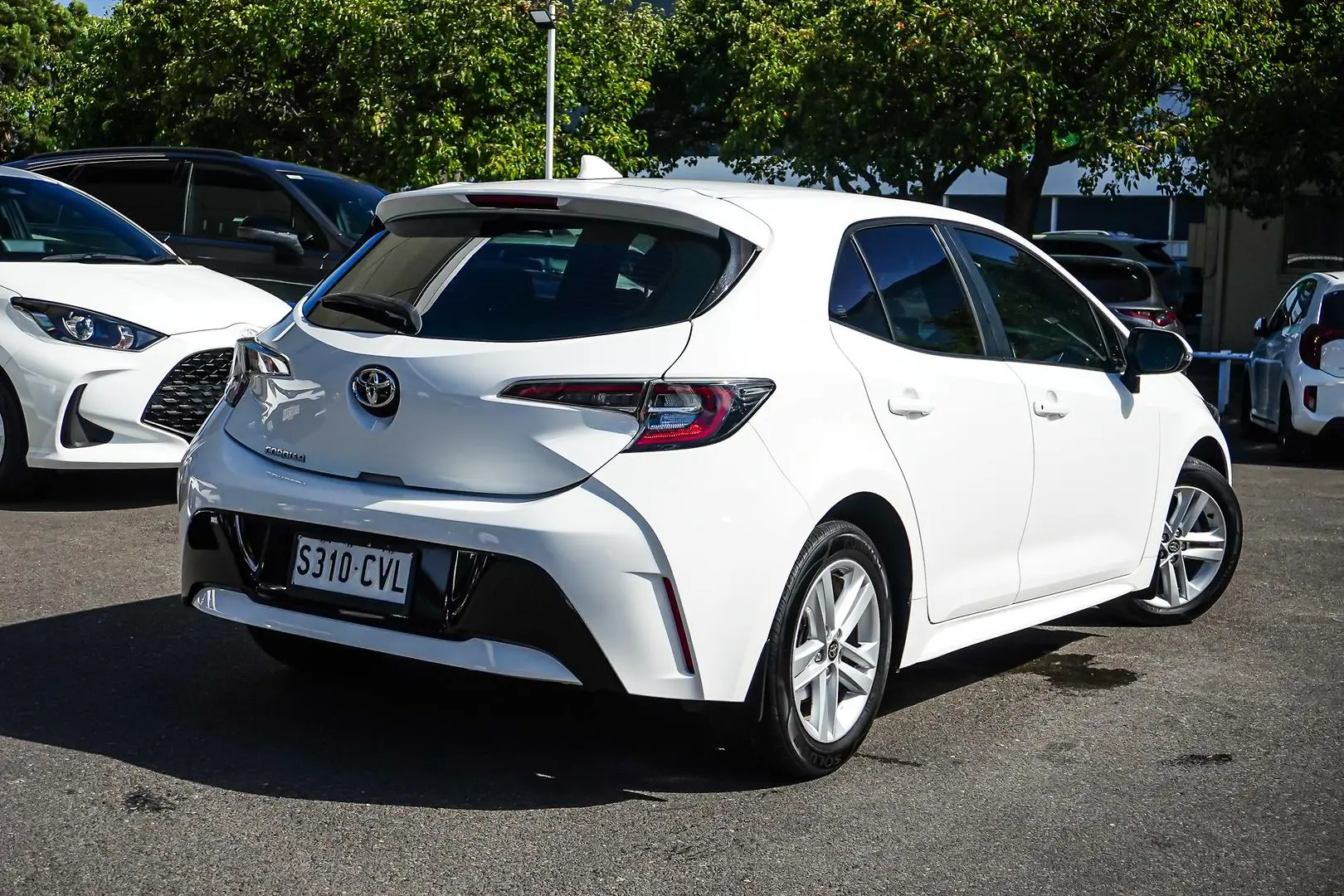 2019 Toyota Corolla Gallery Image 3