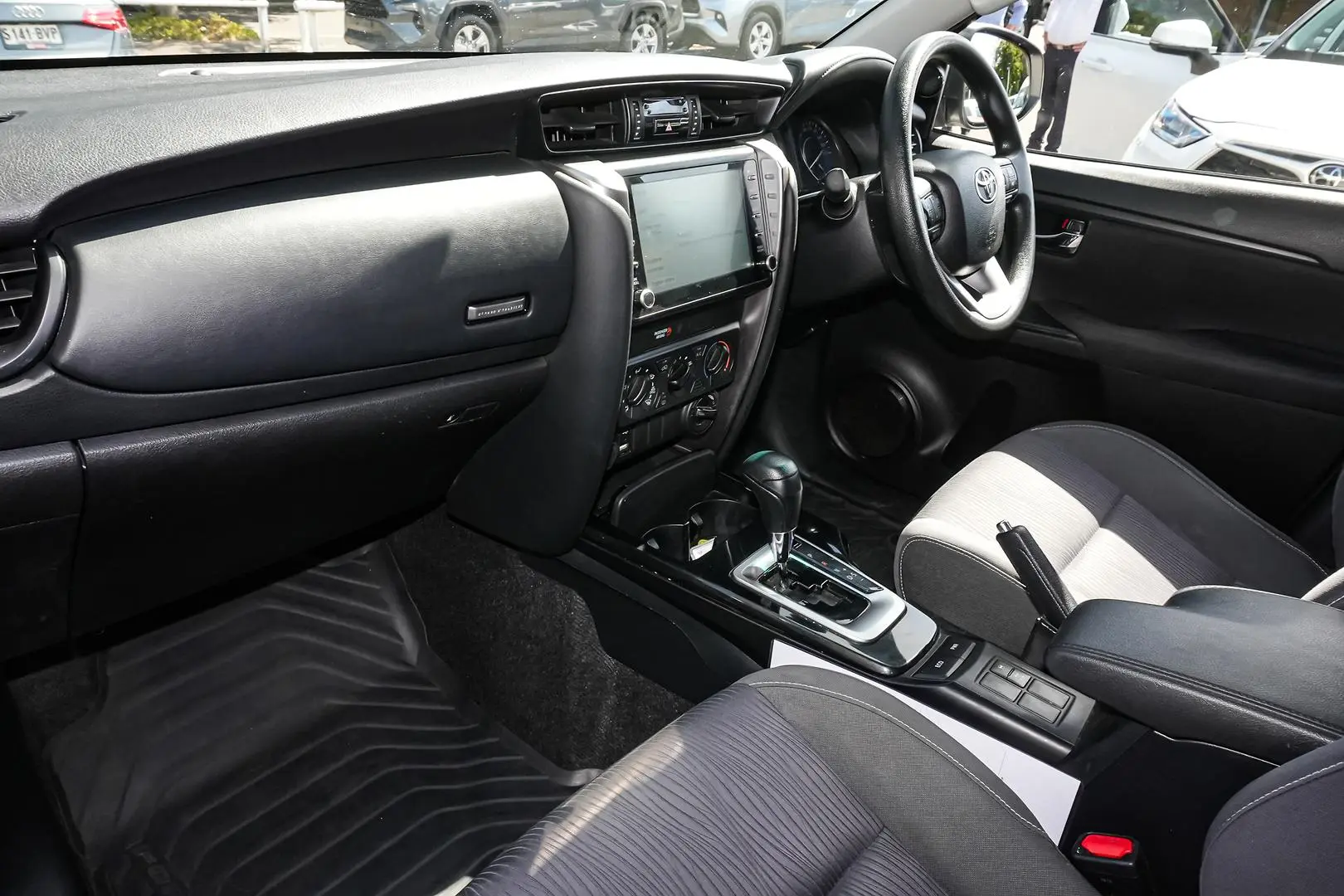 2023 Toyota Fortuner Gallery Image 10