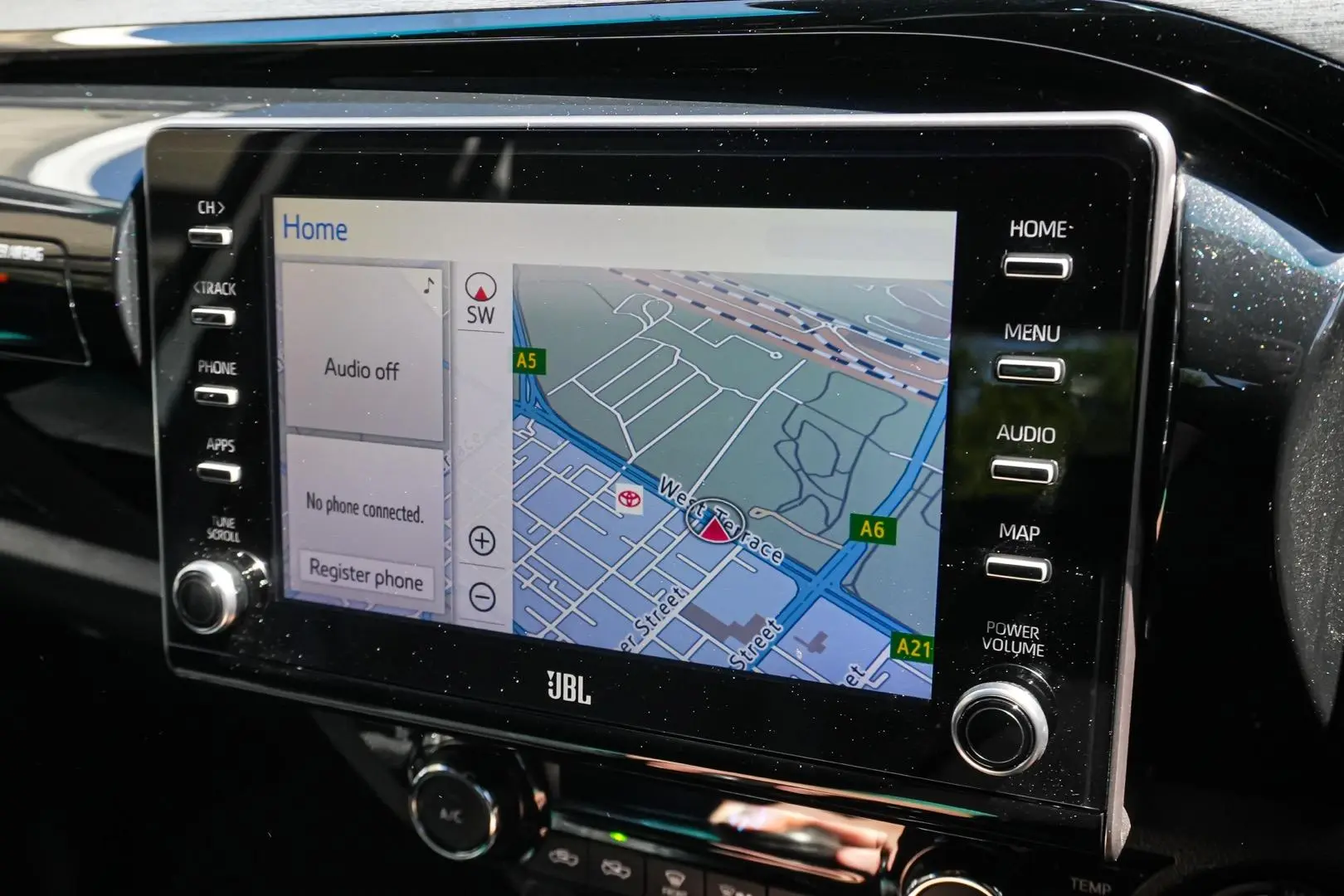 2021 Toyota Hilux Gallery Image 21