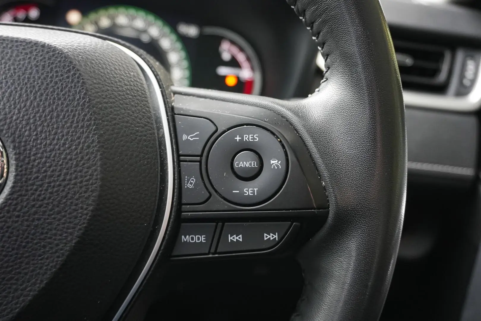 2022 Toyota RAV4 Gallery Image 20