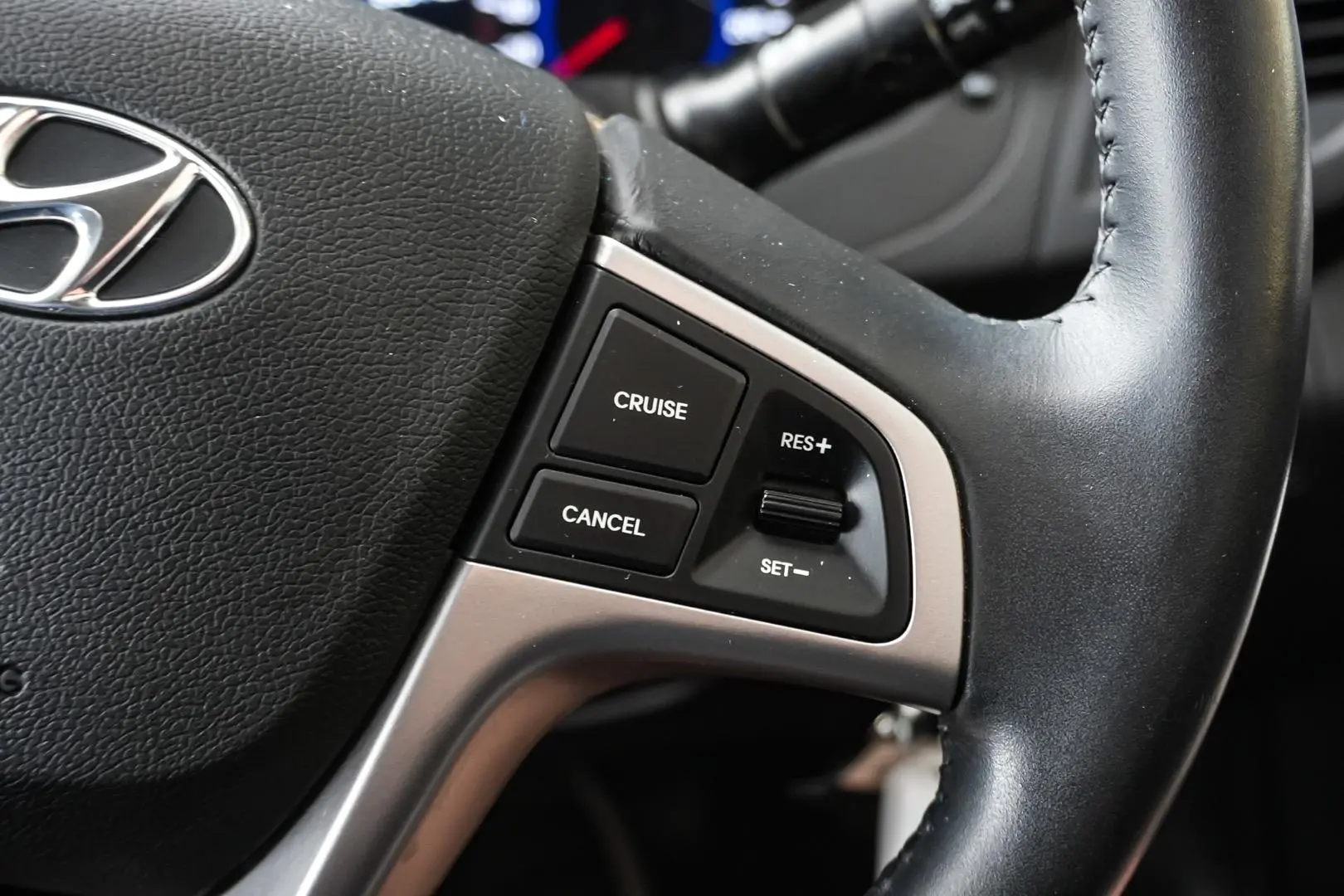 2018 Hyundai Accent Gallery Image 21