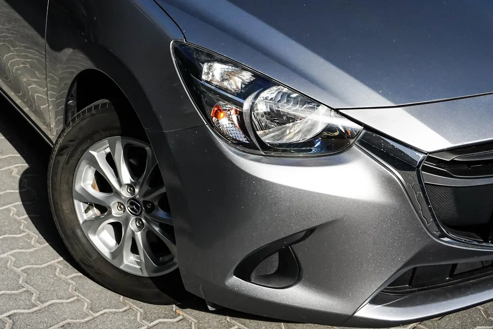 2019 Mazda 2 Gallery Image 12