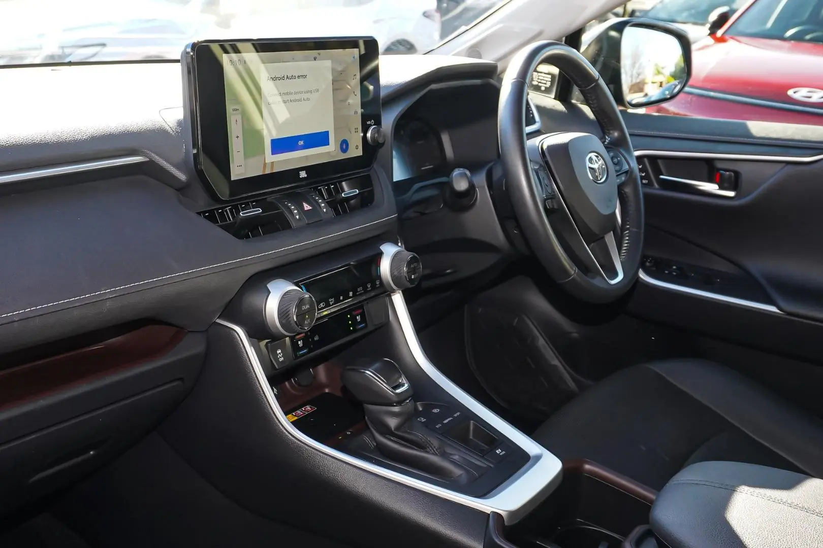 2024 Toyota RAV4 Gallery Image 9