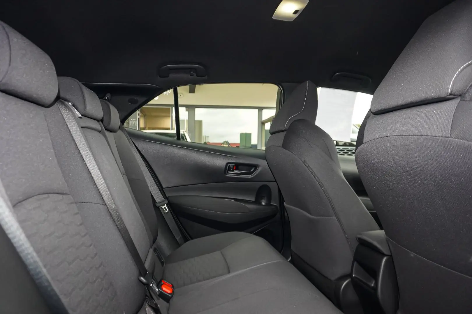 2025 Toyota Corolla Gallery Image 7