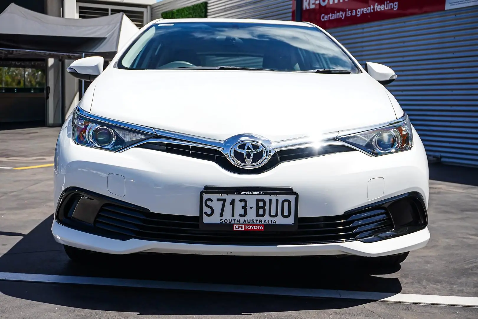 2018 Toyota Corolla Gallery Image 5