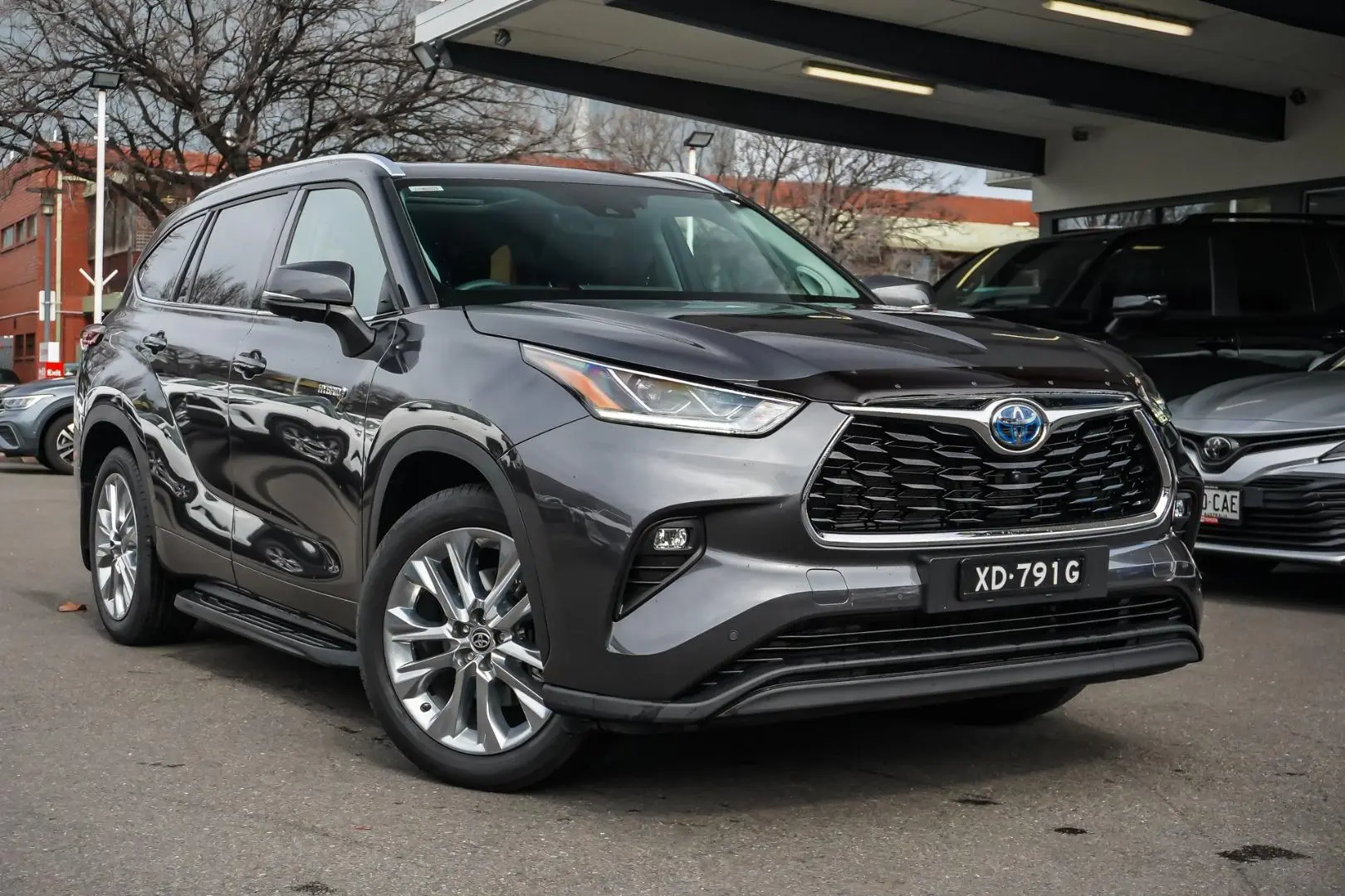 2022 Toyota Kluger Gallery Image 2