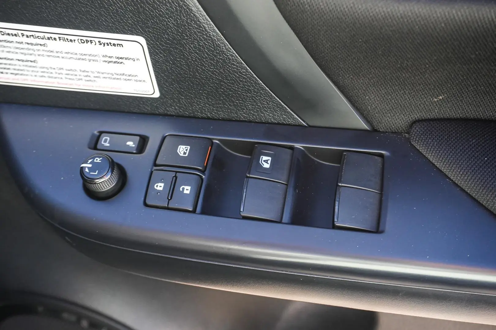 2021 Toyota Fortuner Gallery Image 17