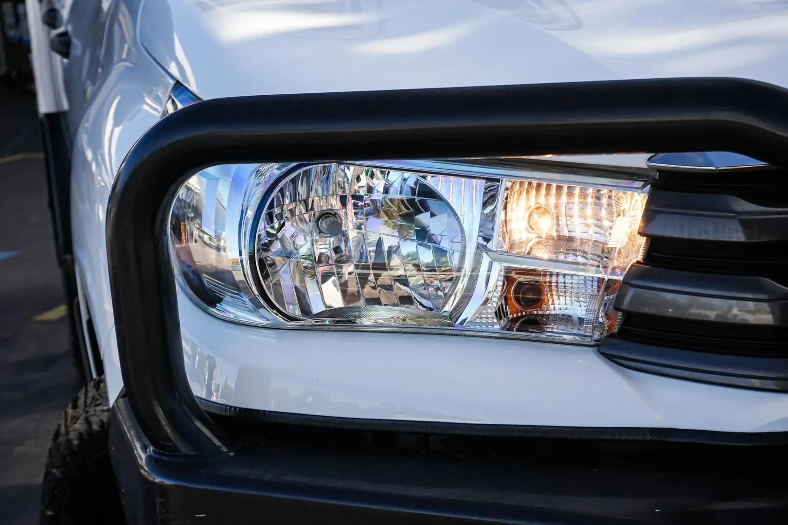 2018 Toyota Hilux Gallery Image 7