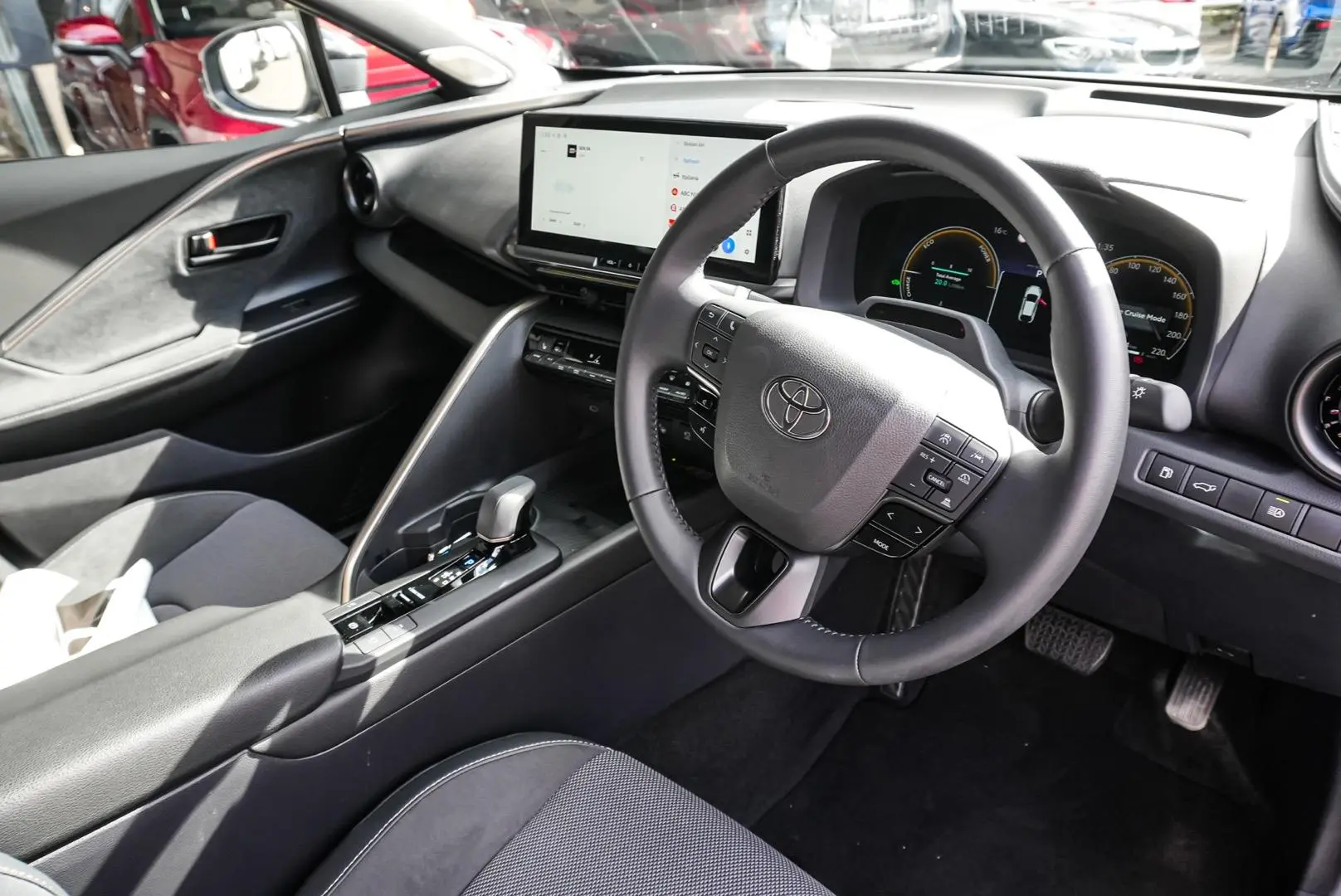 2023 Toyota C-HR Gallery Image 7