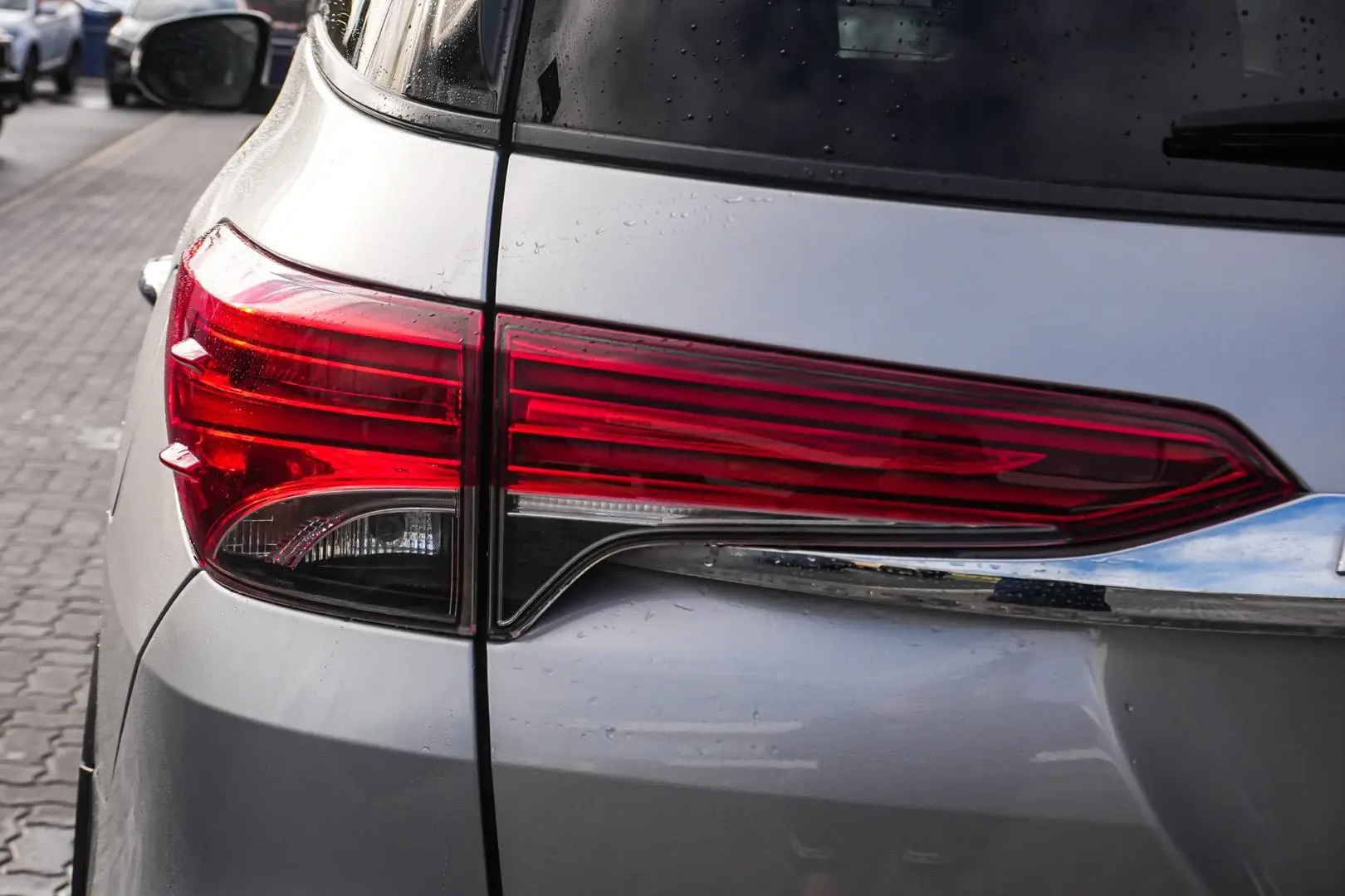 2017 Toyota Fortuner Gallery Image 14