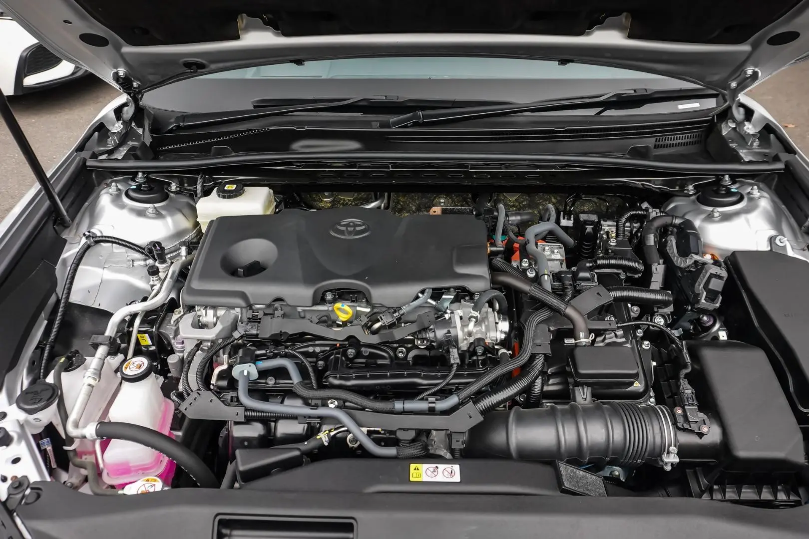 2025 Toyota Camry Gallery Image 26