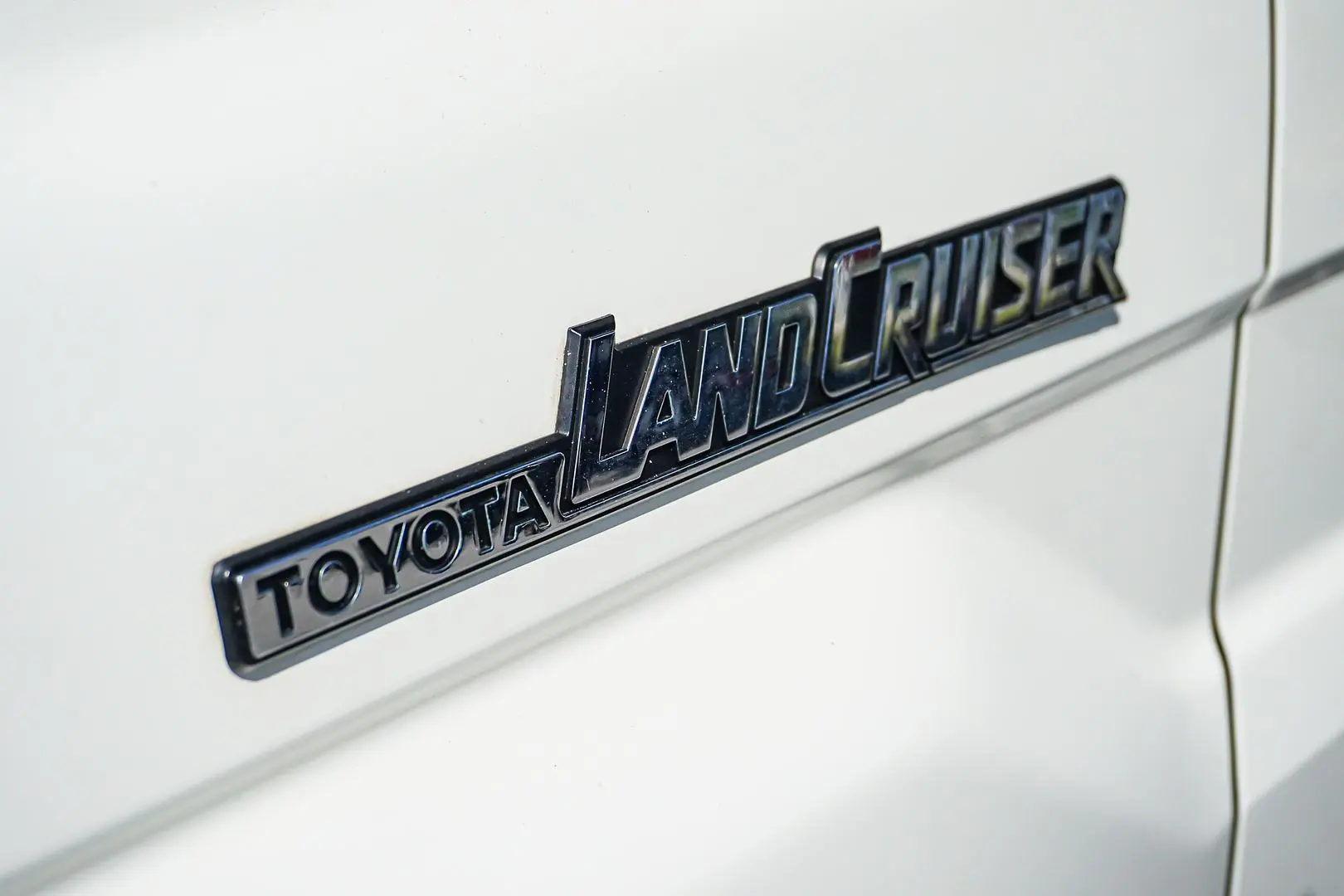 2020 Toyota Landcruiser Gallery Image 15