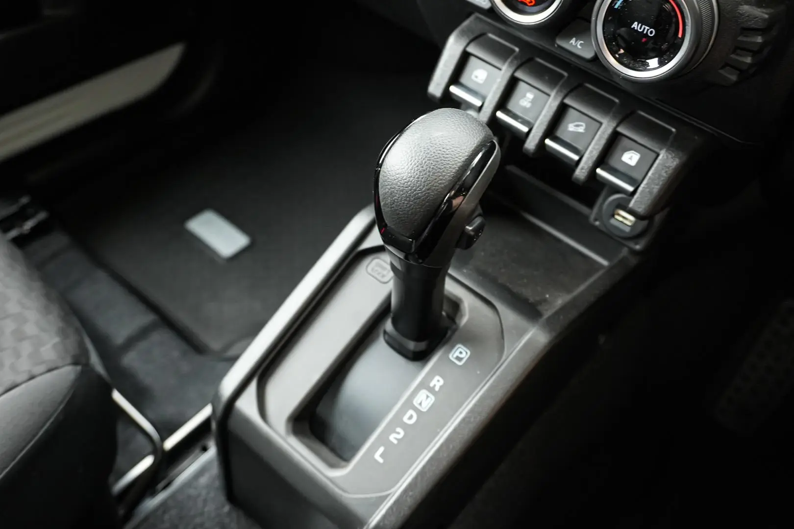 2024 Suzuki Jimny Gallery Image 20