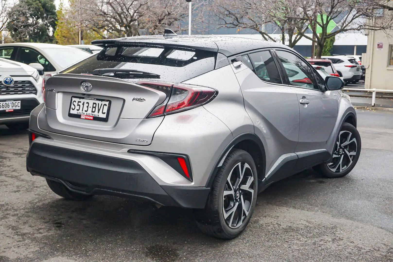 2018 Toyota C-HR Gallery Image 2